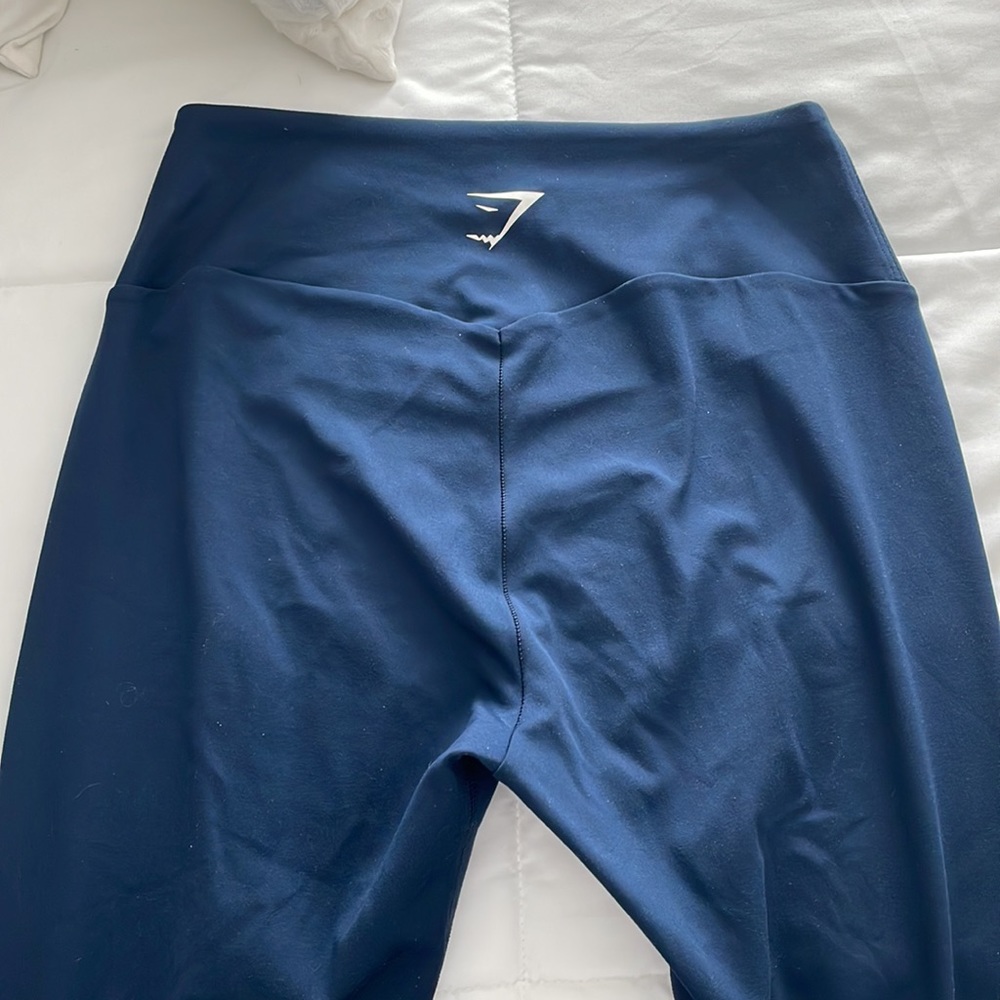 Gym Shark Legging Bundle (Light Purple & Navy) - Picture 4 of 8
